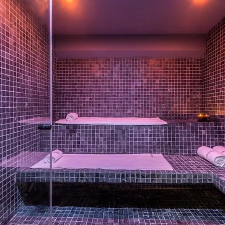 The Duke Boutique Hotel 3*
